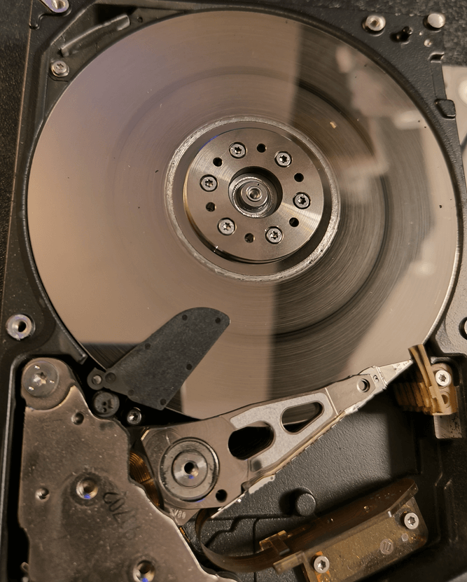 oštećen disk